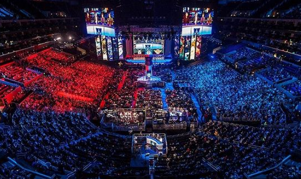 球迷不仅希 球迷不仅希