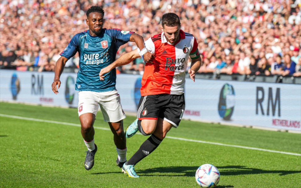 涉及更衣室 涉及更衣室